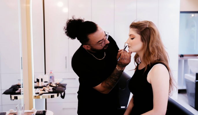 Profesyonel Saç ve Makyaj Hizmetleri